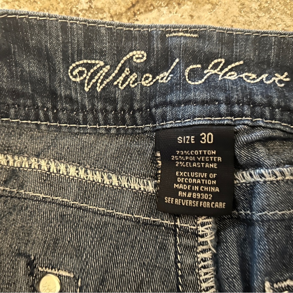 Women’s Wired Heart Jeans Like New size 30 - Picture 4 of 11